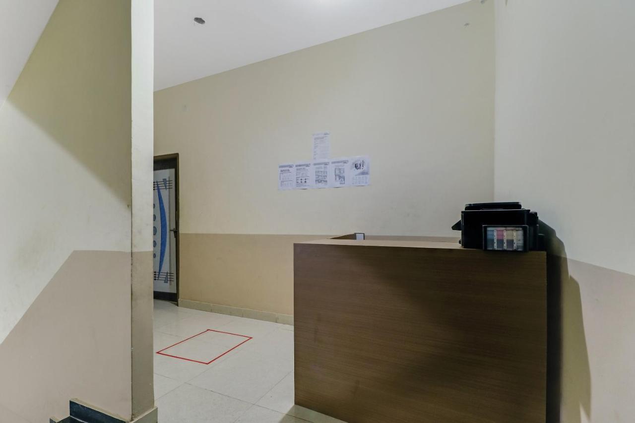 Hotel Spot On 76940 Sri Annapoorneshwari Residency Boarding & Lodging Hassan Exterior foto