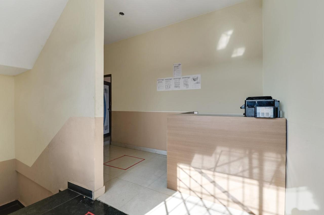 Hotel Spot On 76940 Sri Annapoorneshwari Residency Boarding & Lodging Hassan Exterior foto